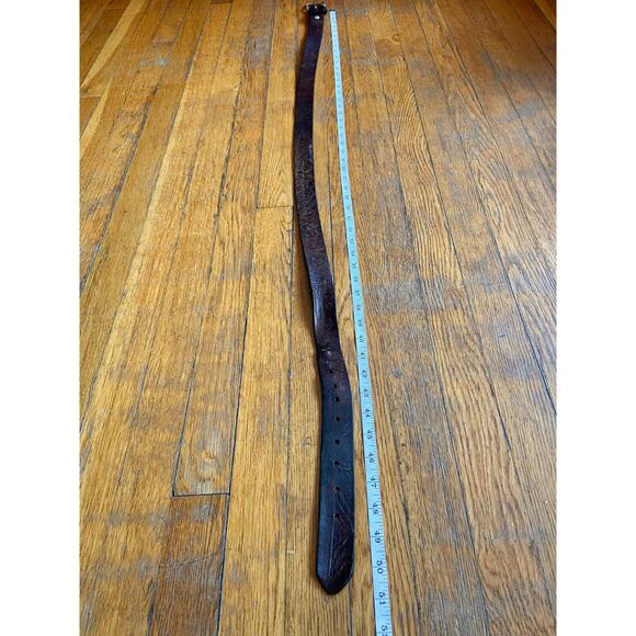 Vintage Distressed Brown Leather Belt w/Fisherman Theme sz XL - Picture 14 of 14